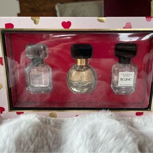 Victoria’s Secret Deluxe Mini Fragrance Trio